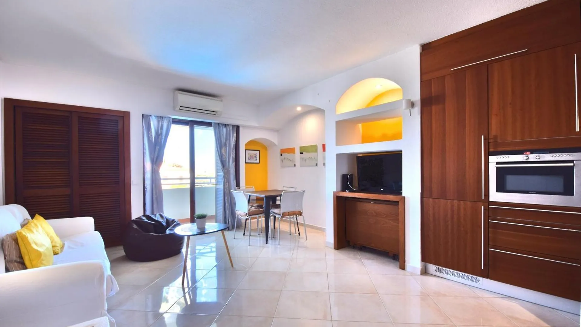 Aparthotel Bellavista Avenida By Beguest Albufeira