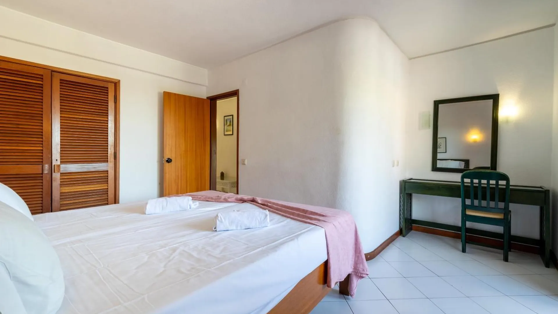 Aparthotel Bellavista Avenida By Beguest Albufeira