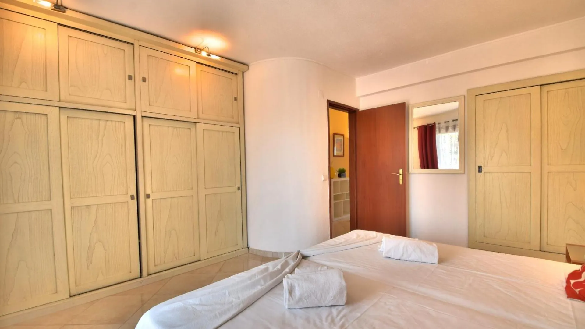 Bellavista Avenida By Beguest Aparthotel Albufeira