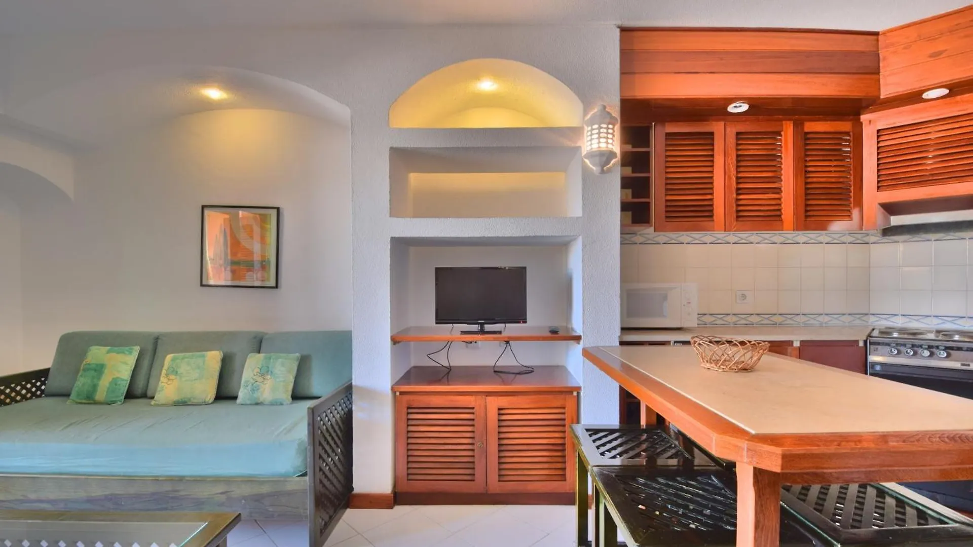 Bellavista Avenida By Beguest Aparthotel Albufeira