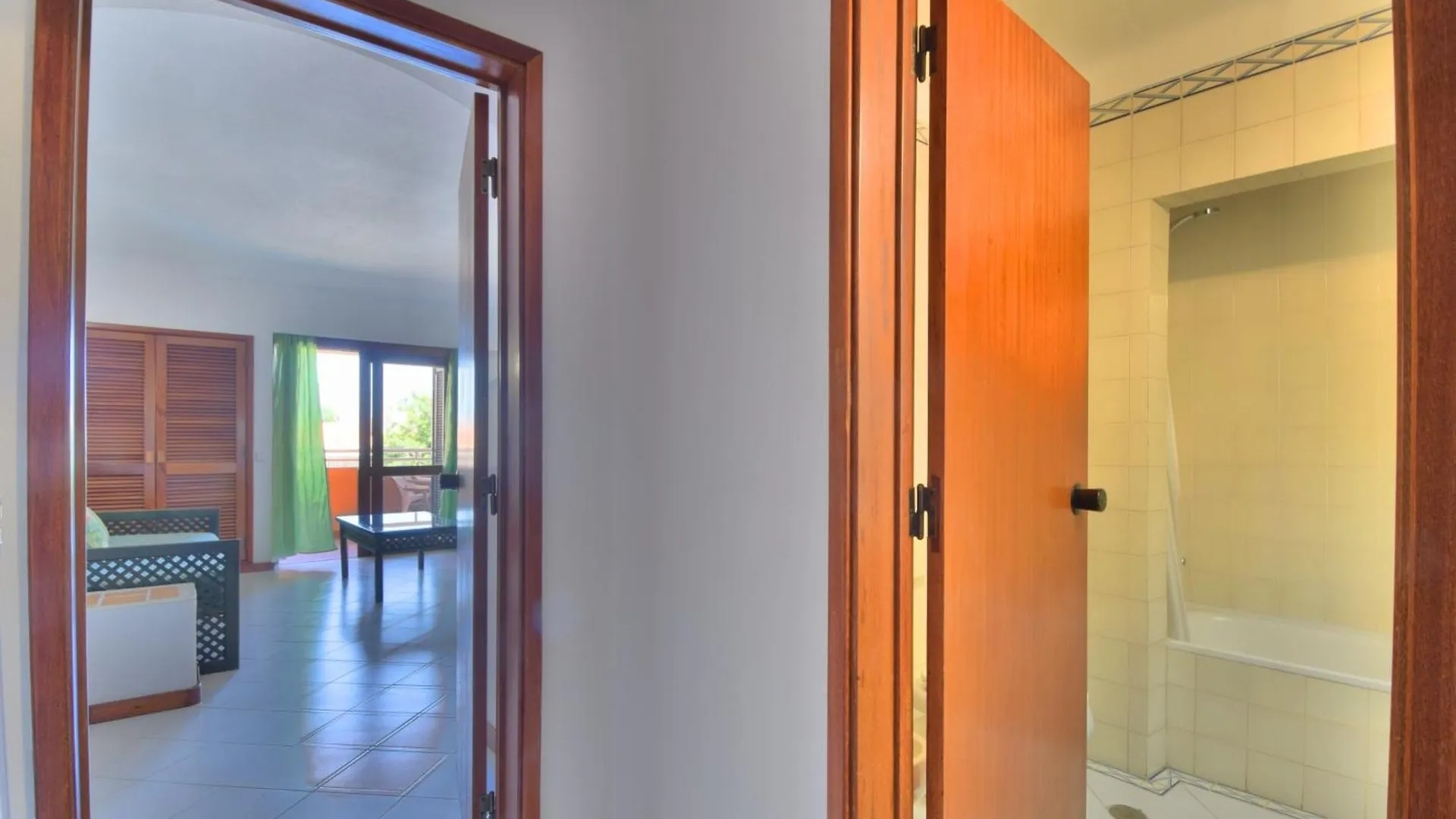 Bellavista Avenida By Beguest Aparthotel