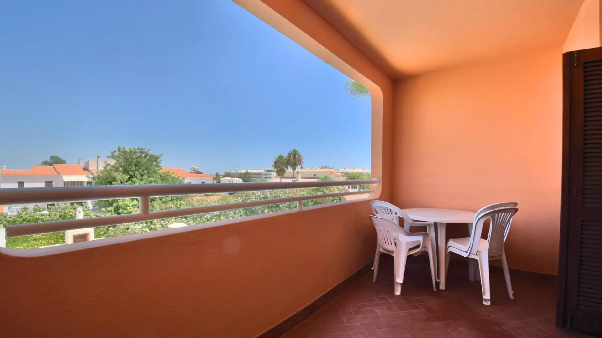 Bellavista Avenida By Beguest Aparthotel Albufeira