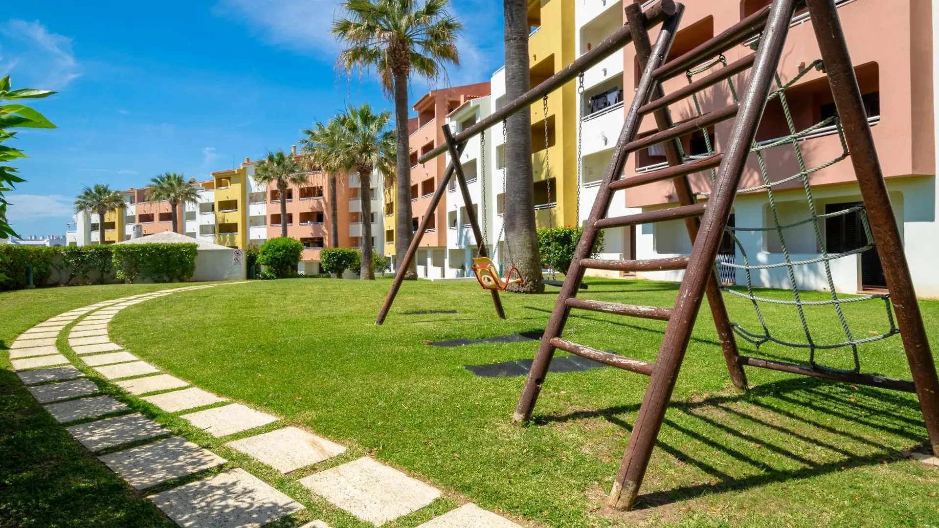 Aparthotel Bellavista Avenida By Beguest